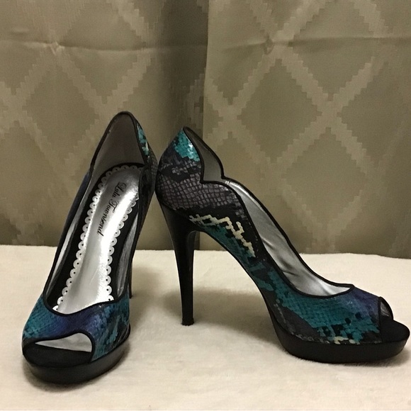 Lulu Townsend Peep Toe Stiletto Heel Shoes - Picture 12 of 14
